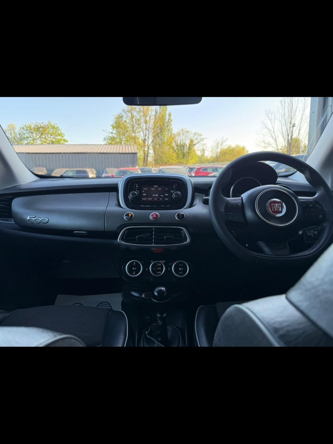 
								Fiat 500X full									